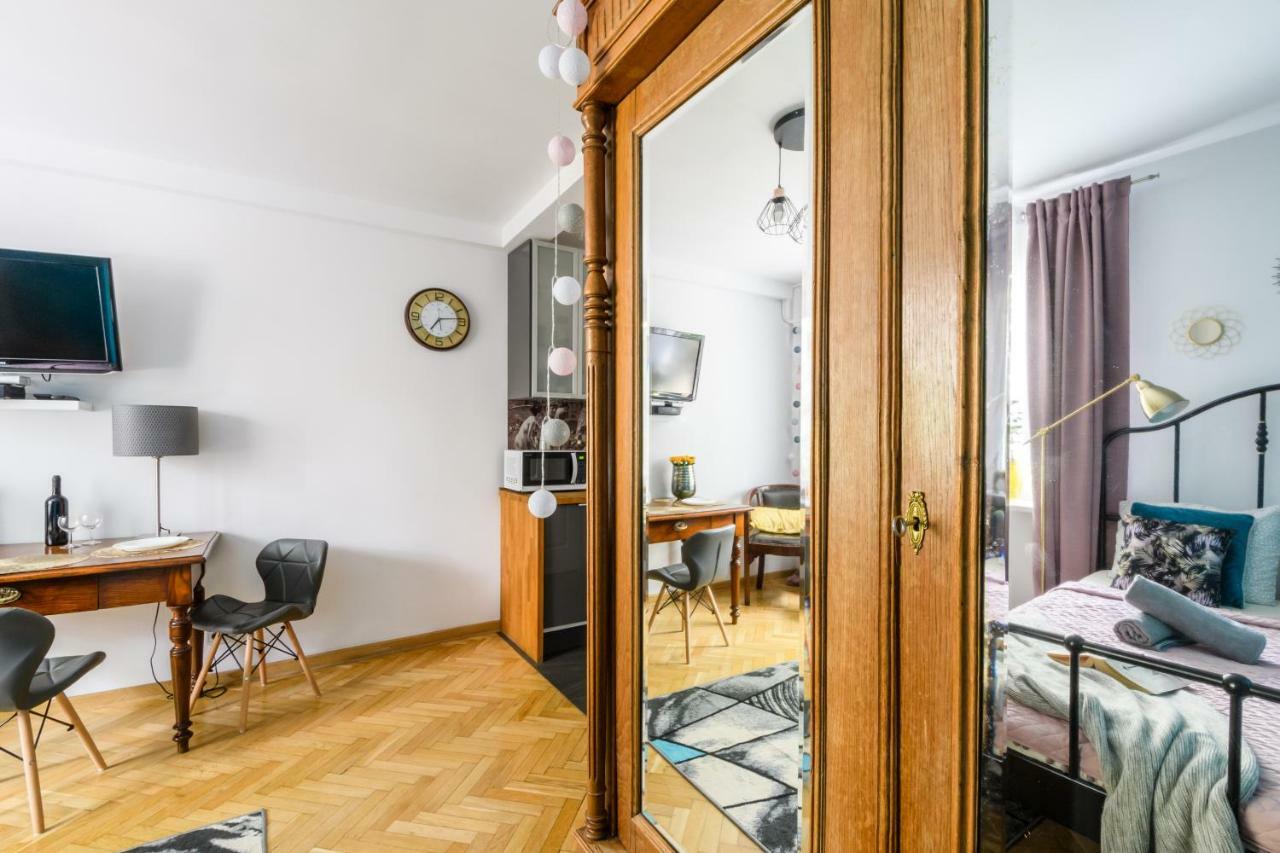 Cozy Apartment Old Town Varsóvia Exterior foto